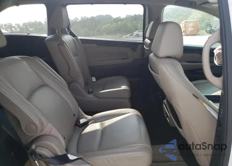 2018 Honda Odyssey Touring из США, поврежденный, VIN 5FNRL6H82JB027084